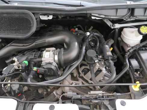 Used 2020 Ford Transit 250 Medium Roof w/ Load Area Protection Package image 28