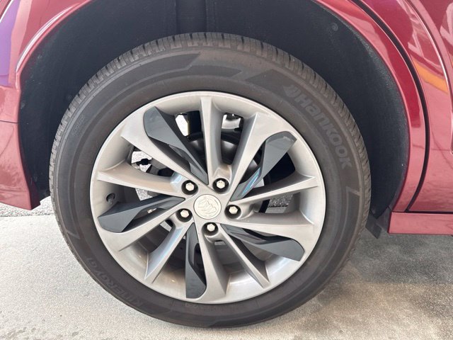 Used 2023 Buick Encore GX Select w/ Sport Touring Package FWD image 18