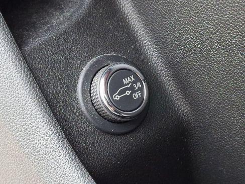 Used 2023 Cadillac XT4 Sport AWD/4WD image 25