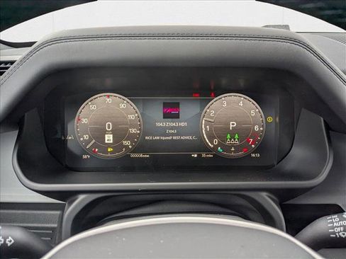 Used 2025 Land Rover Defender 130 S image 11