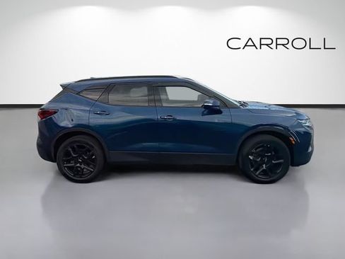 Used 2022 Chevrolet Blazer LT FWD image 3