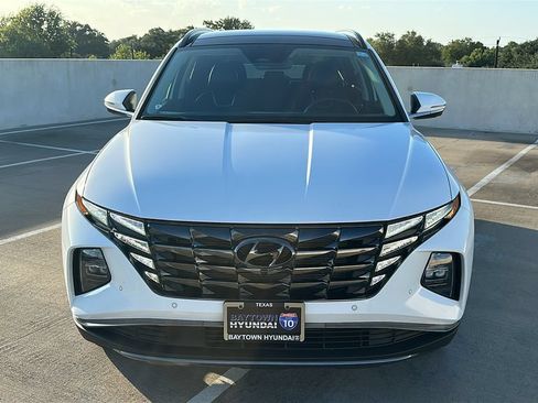 Certified 2024 Hyundai Tucson Limited FWD image 8