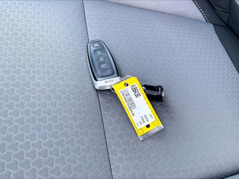 Used 2019 Ford Escape SE AWD/4WD image 15