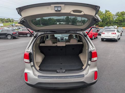Used 2014 Kia Sorento LX FWD image 35