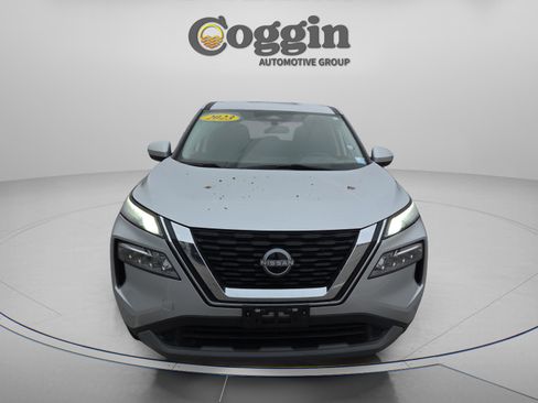 Used 2023 Nissan Rogue SV image 7