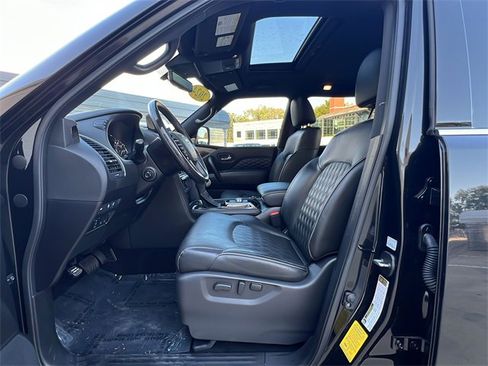 Certified 2024 INFINITI QX80 Sensory image 31