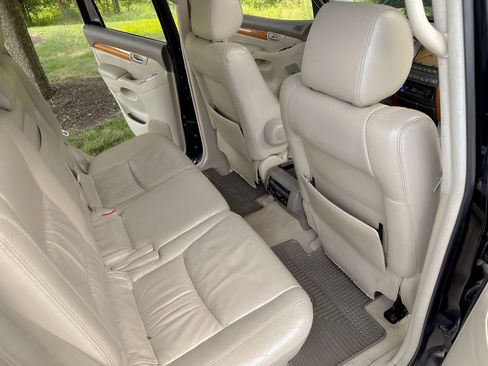 Used 2004 Lexus GX 470 AWD/4WD image 25