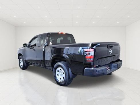 Used 2022 Nissan Frontier S w/ Technology Package AWD/4WD image 4