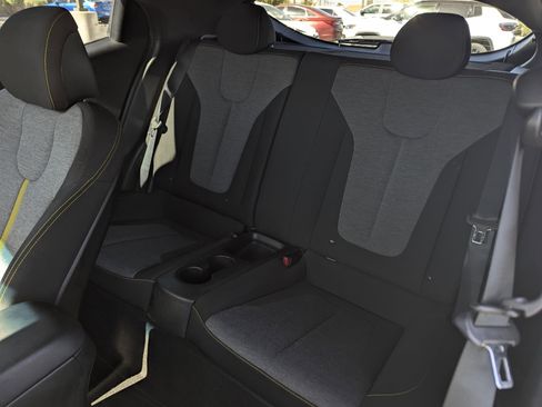 Used 2020 Hyundai Veloster Turbo R-Spec image 7