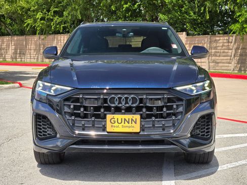 Used 2024 Audi Q8 Prestige AWD/4WD image 8
