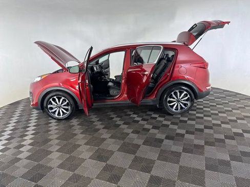 Used 2018 Kia Sportage EX FWD image 11