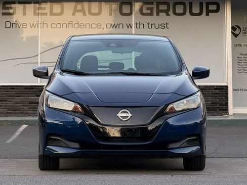 Used 2023 Nissan Leaf S FWD image 3