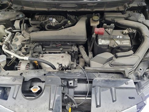 Used 2018 Nissan Rogue S AWD/4WD image 30