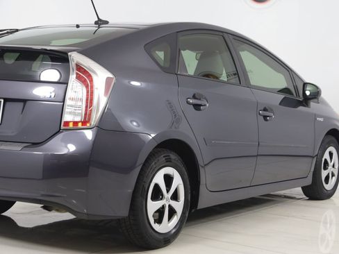 Used 2013 Toyota Prius Three FWD image 38