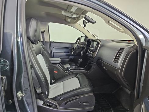 Used 2015 Chevrolet Colorado Z71 w/ Trail Boss Edition image 12