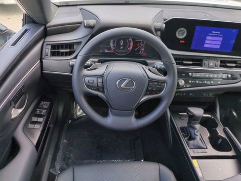 Certified 2024 Lexus ES 350 w/ Premium Package FWD image 15