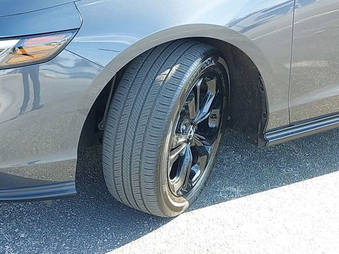 Used 2025 Honda Accord SE image 33