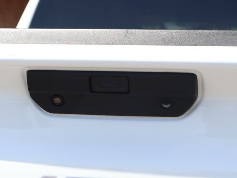 Used 2019 Chevrolet Silverado 1500 LT Trail Boss w/ Convenience Package AWD/4WD image 42