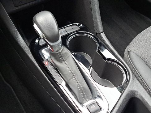 Used 2023 Buick Encore GX Preferred w/ Cold Weather Comfort Package image 21