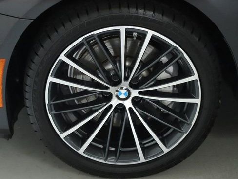 Certified 2023 BMW 530i xDrive w/ Premium Package AWD/4WD image 39