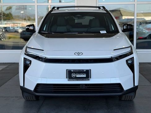 New 2026 Toyota bZ FWD image 4