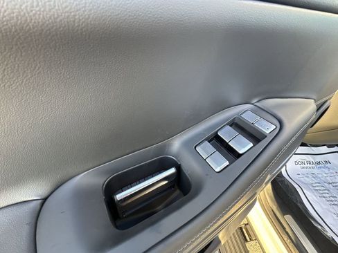 New 2025 Lincoln Navigator Reserve image 13