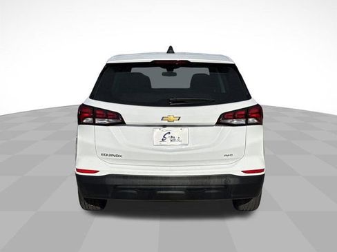 Used 2023 Chevrolet Equinox LS AWD/4WD image 9