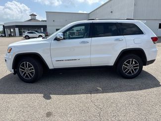 Used 2022 Jeep Grand Cherokee Limited AWD/4WD video 2