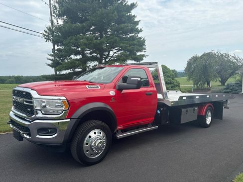 Used 2024 RAM 5500 Tradesman AWD/4WD image 1