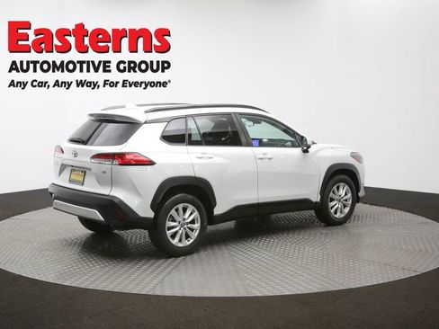 Used 2023 Toyota Corolla Cross LE image 40