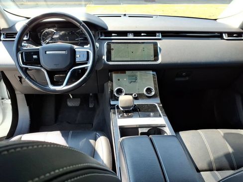 Used 2021 Land Rover Range Rover Velar S AWD/4WD image 13