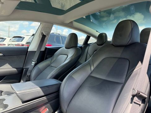 Used 2023 Tesla Model 3 Standard Range RWD image 11