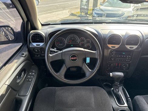 Used 2008 GMC Envoy SLE image 20