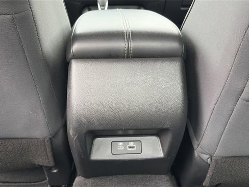 Used 2024 Nissan Altima 2.5 SV FWD image 25