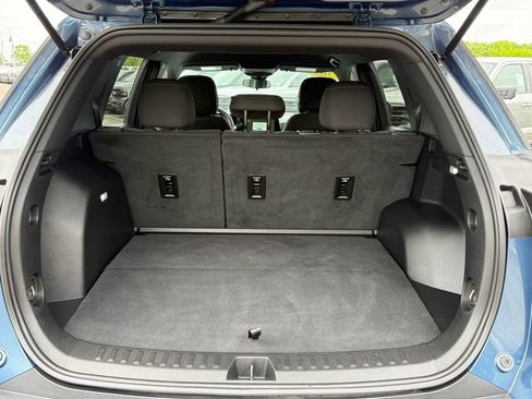 Used 2025 Chevrolet Equinox LT FWD image 27