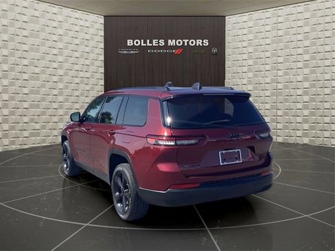 Certified 2022 Jeep Grand Cherokee L Altitude image 8