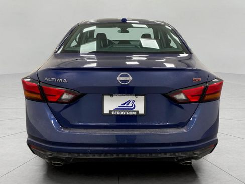 Used 2024 Nissan Altima 2.5 SR image 5