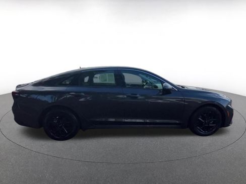 Used 2025 Kia K5 LXS FWD image 16