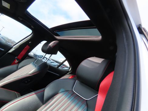 Used 2023 Genesis G70 2.0T w/ Sport Prestige Package image 43