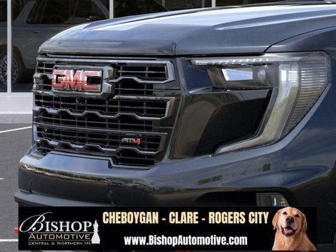 New 2026 GMC Acadia AT4 w/ Luxury Package image 17