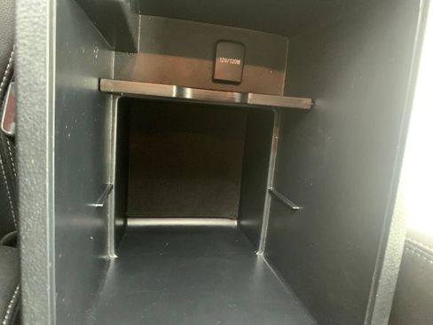 Used 2023 Toyota 4Runner SR5 Premium image 23