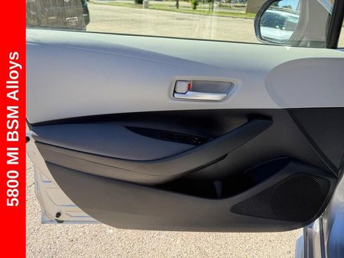 Used 2020 Toyota Corolla LE w/ LE Convenience Package FWD image 19