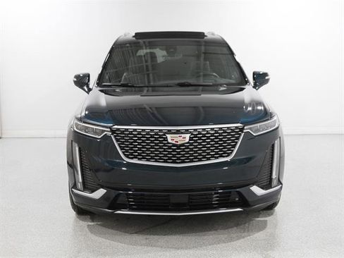 Certified 2025 Cadillac XT6 Premium Luxury w/ Platinum Package image 2