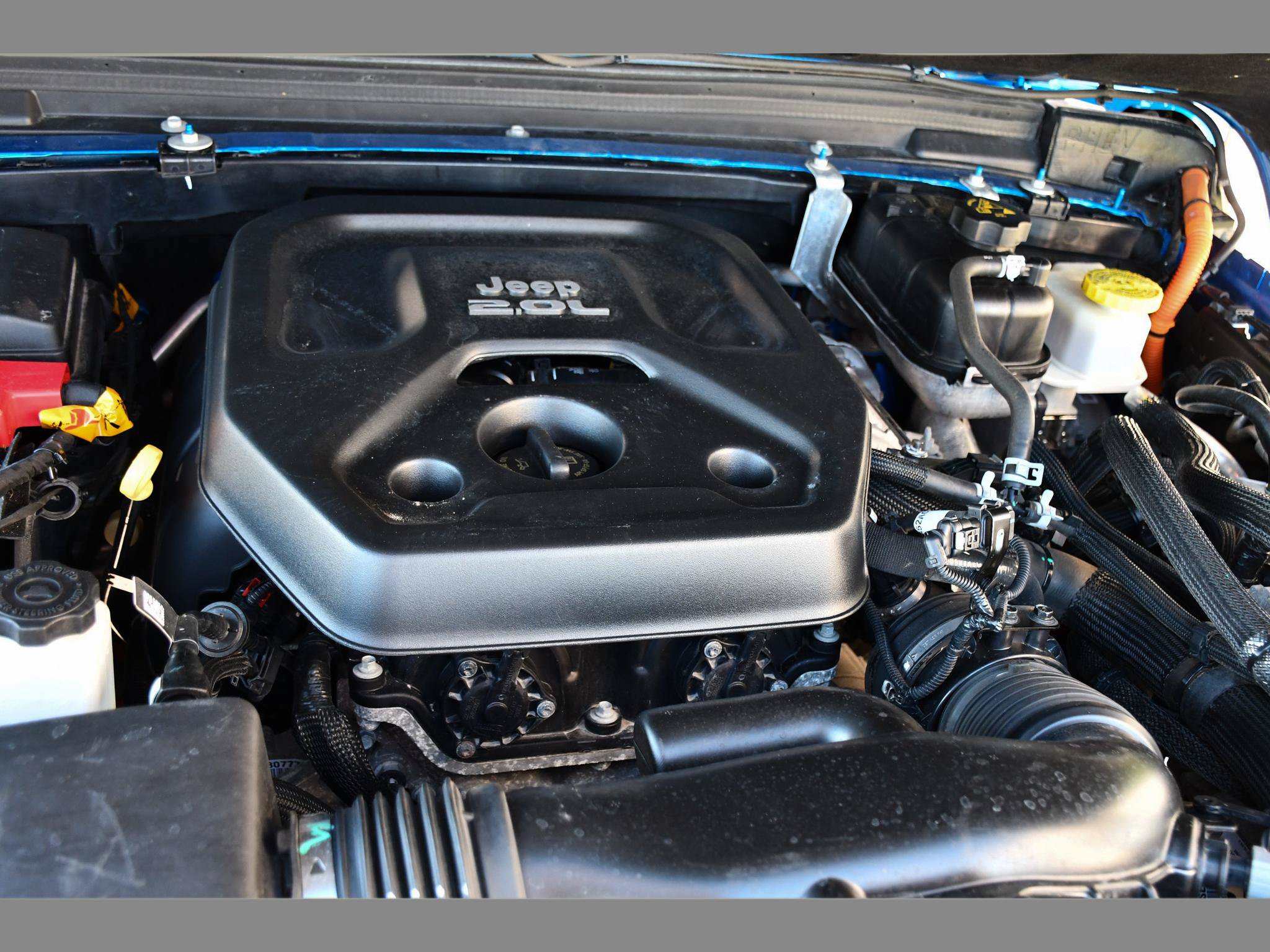 Used 2022 Jeep Wrangler Unlimited Sahara AWD/4WD image 24