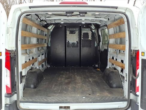 Used 2019 Ford Transit 250 130 Low Roof w/ Exterior Upgrade Package image 8