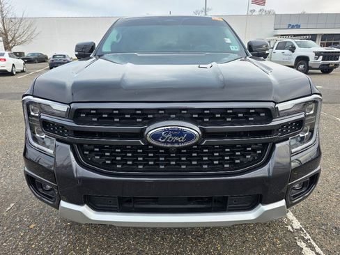 Used 2024 Ford Ranger Lariat w/ FX4 Off-Road Package image 2