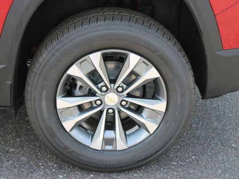 New 2027 Chevrolet Equinox LT w/ Safety and Technology Package FWD image 21