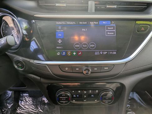 Used 2022 Buick Encore GX Select image 16