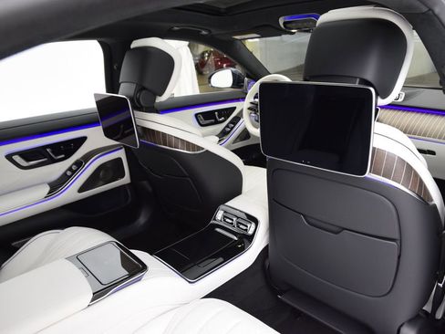 Used 2025 Mercedes-Benz S 63 AMG S image 20