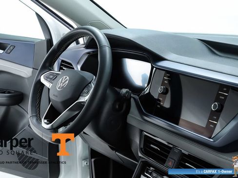 Used 2024 Volkswagen Taos SE FWD image 33